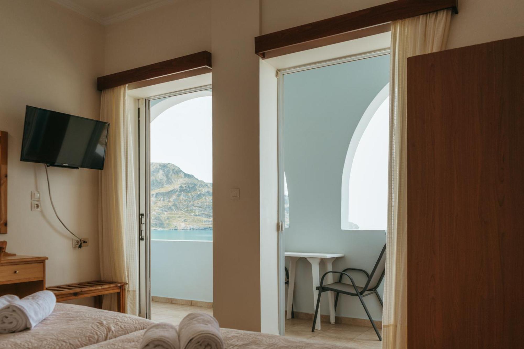 Hotel Livikon Plakiás Eksteriør bilde